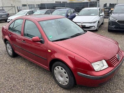 Rot Gebraucht 1999 VW Bora Comfortline Limousine | 999 € (Guter Preis)