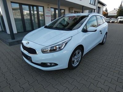 Gebraucht Kia Ceed Sportswagon Edition 7 135 PS (99 kW) 2015 Weiß Kombi