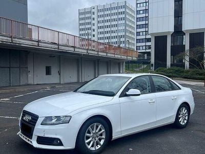 Gebraucht Audi A4 Ambiente 143 PS (105 kW) 2011 Weiß Limousine