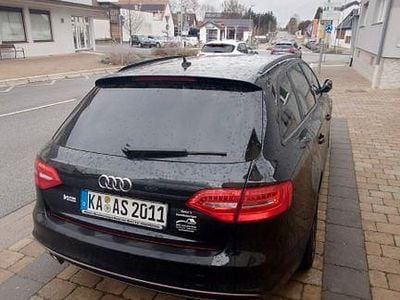 Schwarz Gebraucht 2014 Audi A4 S-Line Limousine | 9.300 € (Fairer Preis)