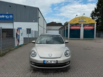 Gebraucht VW Beetle Cup 105 PS (77 kW) 2014 Gold Kleinwagen
