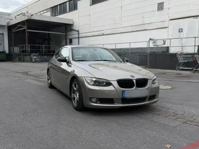 Używany BMW 325 218 KM (160 kW) 2008 Beżowy Coupe