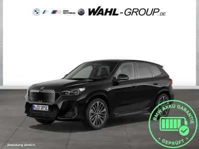 Gebraucht BMW iX1 M Sport 230 kW (313 PS) 2023 Schwarz SUV