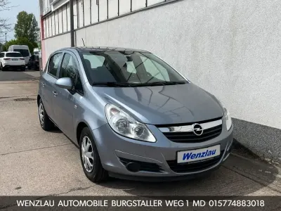 Usata Opel Corsa Edition 80 CV (58 kW) 2008 Argento Utilitaria