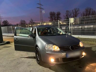 gebraucht VW Golf V 1.6