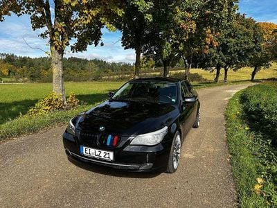 BMW 523