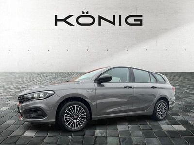 Gebraucht Fiat Tipo Basis 130 PS (95 kW) 2023 Hellgrau Limousine