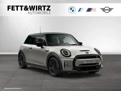 Gebraucht Mini Cooper SE Classic 135 kW (184 PS) 2023 Melting silver iii Kleinwagen