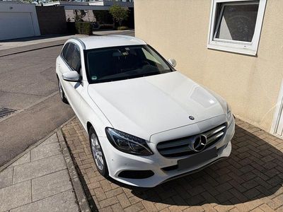 Second-hand Mercedes 200 184 CP (135 kW) 2015 Alb Break