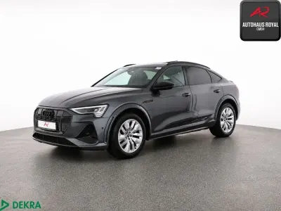Gebraucht Audi e-tron Sport 369 kW (503 PS) 2023 Grau SUV