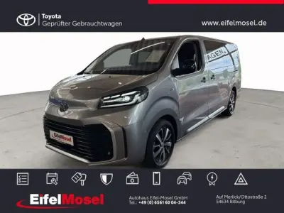 Gebraucht Toyota Proace Verso Club 177 PS (130 kW) 2024 Silver metallic Kombi