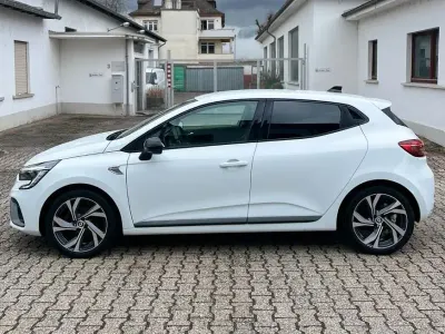 Gebraucht Renault Clio V R.S. 94 PS (69 kW) 2022 Weiß Limousine