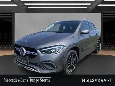 Gebraucht Mercedes GLA180 Style 116 PS (85 kW) 2024 Grau SUV