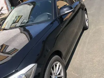 Gebraucht BMW 114 95 PS (69 kW) 2014 Schwarz Kleinwagen
