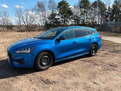Second-hand Ford Focus ST-Line 125 CP (91 kW) 2019 Albastru Break