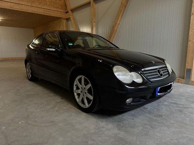 Mercedes C180