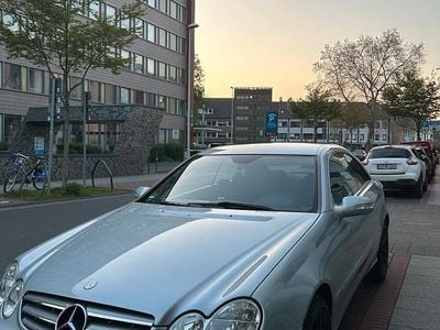 Second-hand Mercedes CLK200 163 CP (119 kW) 2007 Argintiu Coupe