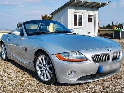 Gebraucht BMW Z4 231 PS (169 kW) 2003 Silber Cabrio
