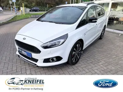 Używany Ford S-MAX ST-Line 190 KM (139 kW) 2019 Biały Minivan