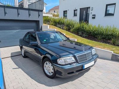 Mercedes C240