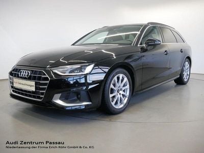 Brilliantschwarz Gebraucht 2023 Audi A4 Advanced Kombi | 27.900 € (Fairer Preis)