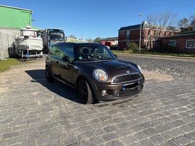 Usado Mini Cooper S Clubman 174 HP (127 kW) 2008 Castanho Carrinha