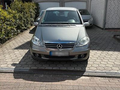 Usata Mercedes A200 140 CV (102 kW) 2005 Grigio Utilitaria
