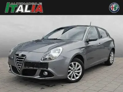 Occasion Alfa Romeo Giulietta Turismo 170 PK (125 kW) 2016 Grijs Hatchback