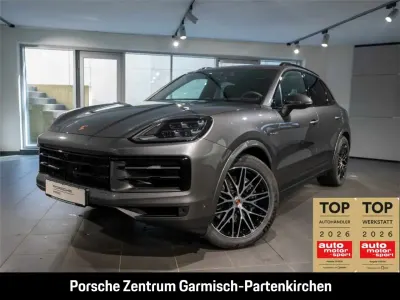 Gebraucht Porsche Cayenne 470 PS (345 kW) 2024 Quarzitgrau SUV