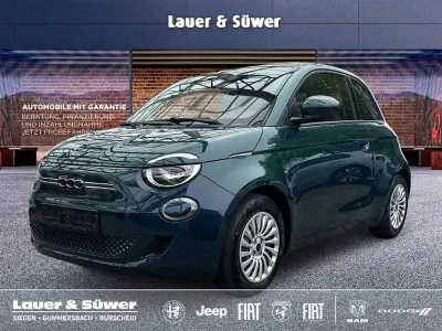 Gebraucht Fiat 500e Icon 86 kW (118 PS) 2023 Grün Kleinwagen