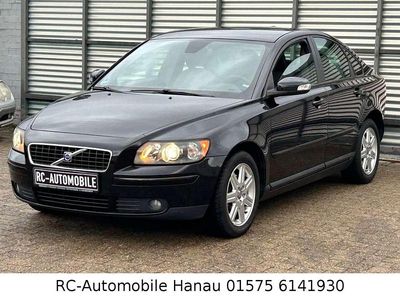 Second-hand Volvo S40 101 CP (74 kW) 2006 Negru Berlinǎ