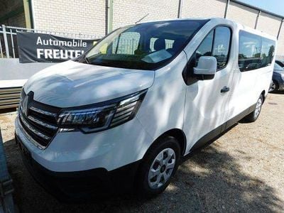 Gebraucht Renault Trafic Life 150 PS (110 kW) 2024 Gletscherweiss Van / Kleinbus