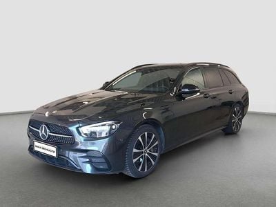 Gebraucht Mercedes E400 AMG 330 PS (242 kW) 2021 Metalliclack graphitgrau (metallic) Kombi
