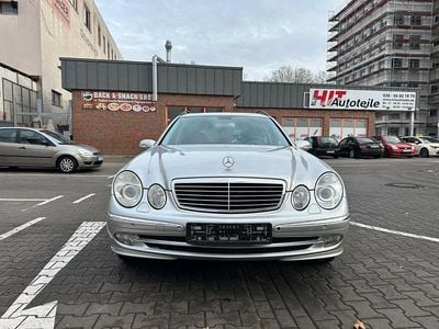 Gebraucht Mercedes E200 Avantgarde 163 PS (119 kW) 2004 Silber Kombi