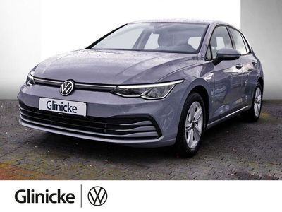 Grau Gebraucht 2023 VW Golf VIII Life Limousine | 21.480 € (Guter Preis)