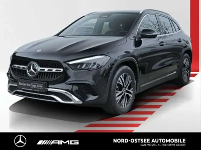 Gebraucht Mercedes GLA200 Progressive 163 PS (119 kW) 2025 Metalliclack kosmosschwarz SUV