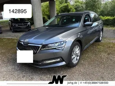 Gebraucht Skoda Superb Style 200 PS (147 kW) 2023 Grau Limousine