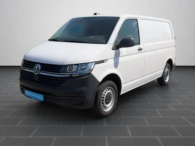 Gebraucht VW T6.1 150 PS (110 kW) 2021 Candyweiß Van