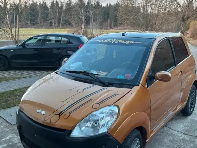 Gebraucht Ligier IXO 5 PS (3 kW) 2011 Orange Kleinwagen
