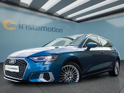 Usata Audi A3 Sportback 110 CV (80 kW) 2022 Blu Utilitaria