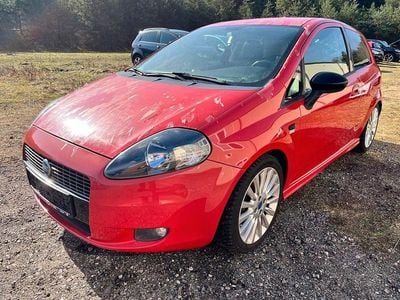 Gebraucht Fiat Grande Punto Sport 95 PS (69 kW) 2006 Rot Kleinwagen