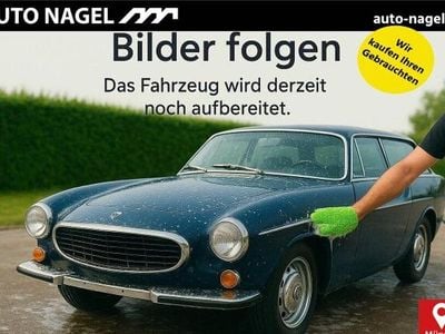 Schwarz Gebraucht 2018 Volvo V40 Momentum Kombi | 13.490 € (Fairer Preis)