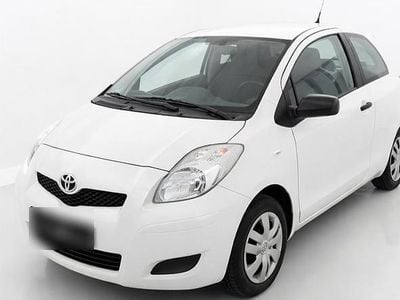 Gebraucht Toyota Yaris 69 PS (50 kW) 2011 Weiß Kleinwagen