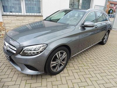 Gebraucht Mercedes C180 Avantgarde 156 PS (114 kW) 2019 Selenitgrau Kombi