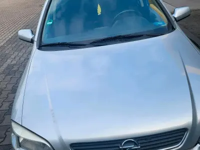 Używany Opel Astra 101 KM (74 kW) 2002 Szary Hatchback