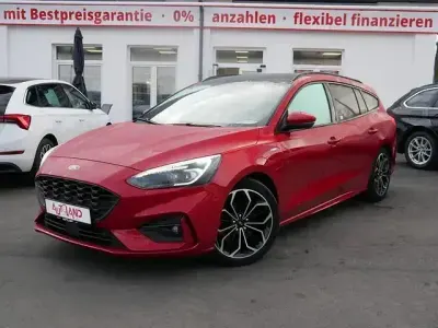 Gebraucht Ford Focus ST-Line 150 PS (110 kW) 2020 Rot Limousine
