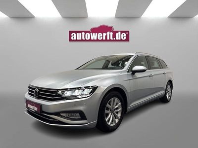 Silber Gebraucht 2023 VW Passat Business Kombi | 24.900 € (Guter Preis)