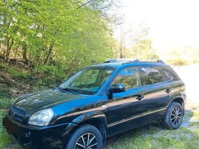 Gebraucht Hyundai Tucson 141 PS (103 kW) 2007 Schwarz SUV