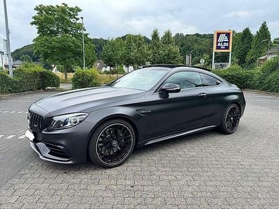 Mercedes C63 AMG