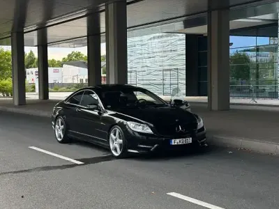 Gebraucht Mercedes CL500 435 PS (319 kW) 2011 Schwarz Coupé